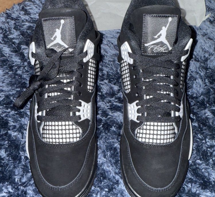 White Thunder 4s