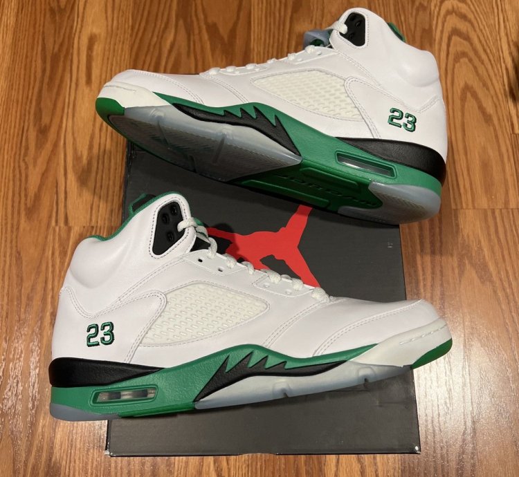 WMNS Air Jordan 5 Lucky Green