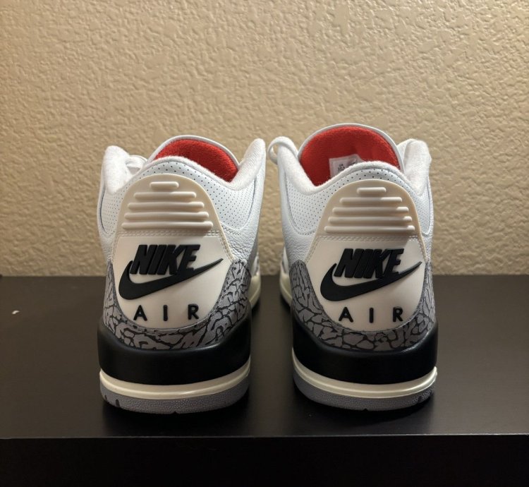WORN ONCE Jordan 3 White Cement