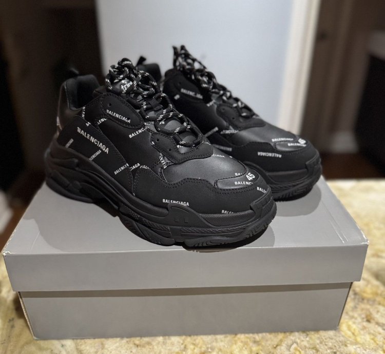 Balenciaga - Triple All Over Logo - Black