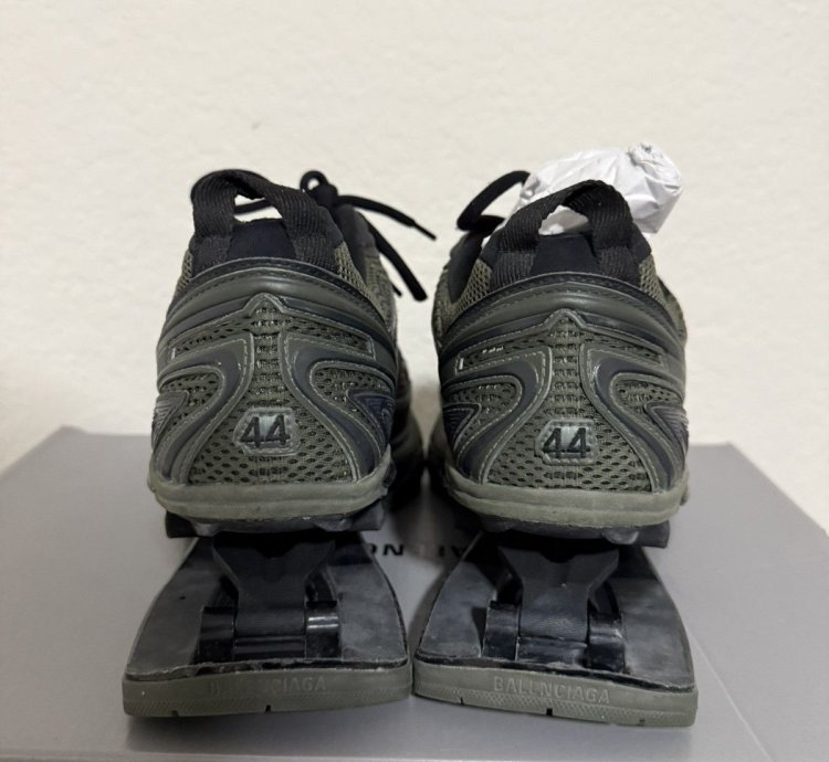 Balenciaga -Pander Sneaker Dark Green (44)