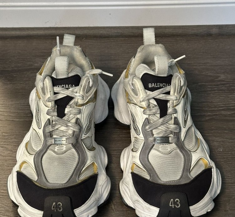Balenciaga 3B Cargo Sneakers EU 43