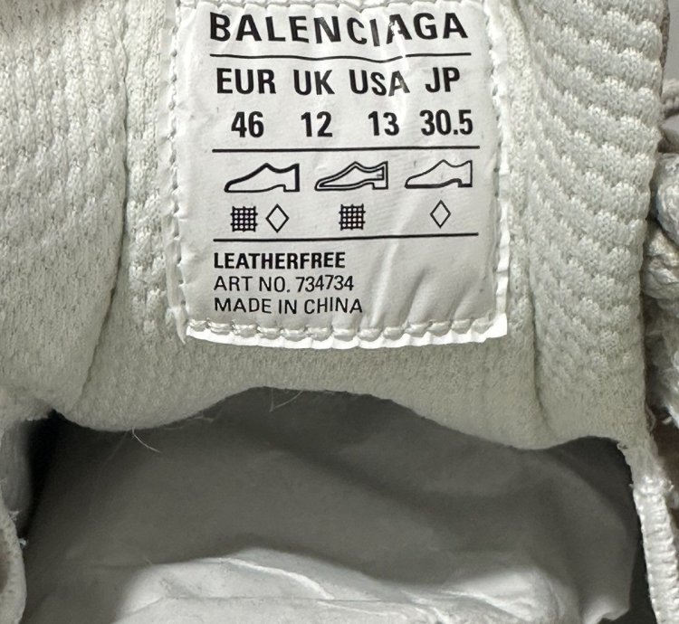 Balenciaga 3xl Eggshell