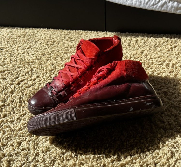 Balenciaga arena red dipped rare