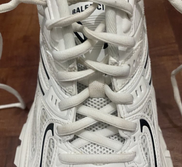 BALENCIAGA Bouncer