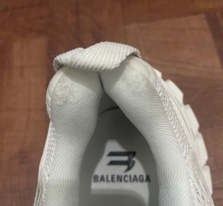 BALENCIAGA Bouncer