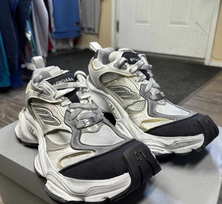 Balenciaga Cargo Sneakers