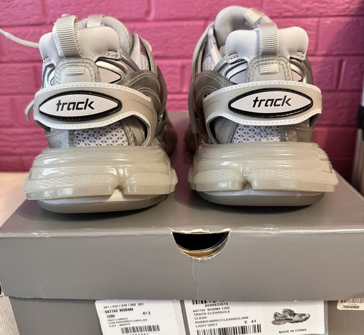 Balenciaga clear track runners 8 41