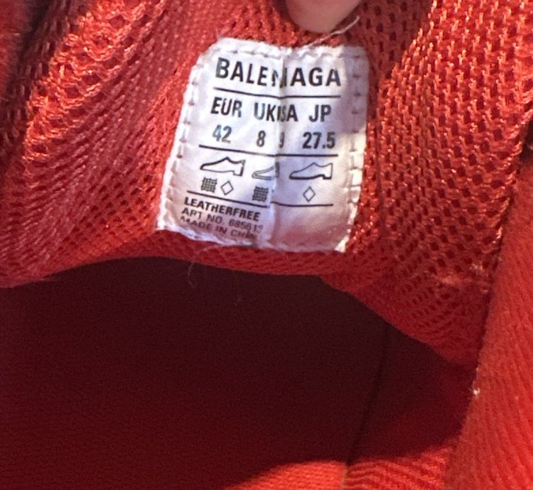 Balenciaga Defender