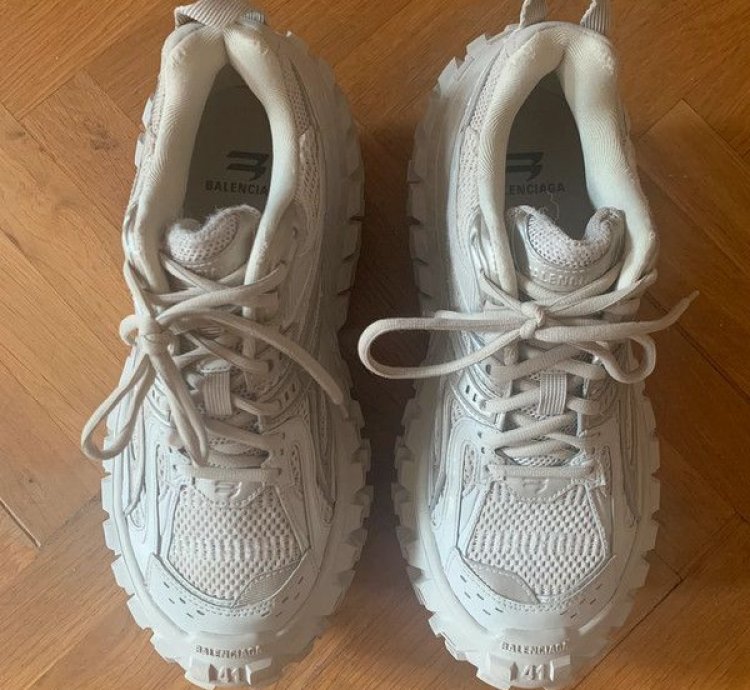 Balenciaga Defender Beige