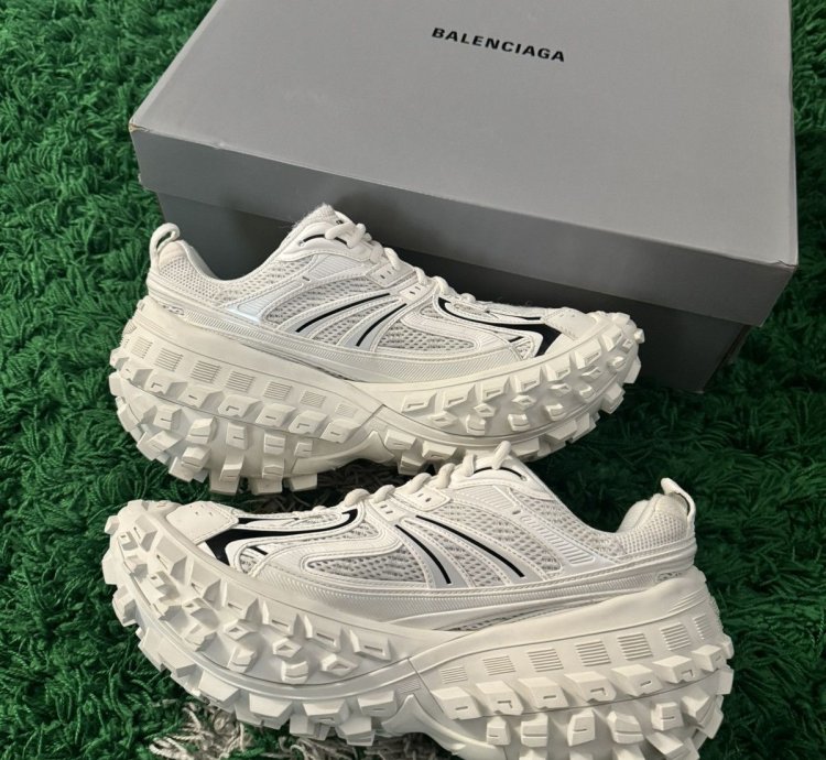 BALENCIAGA Defender Sneaker White