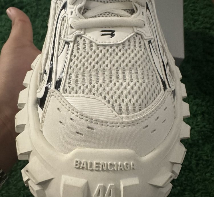 BALENCIAGA Defender Sneaker White