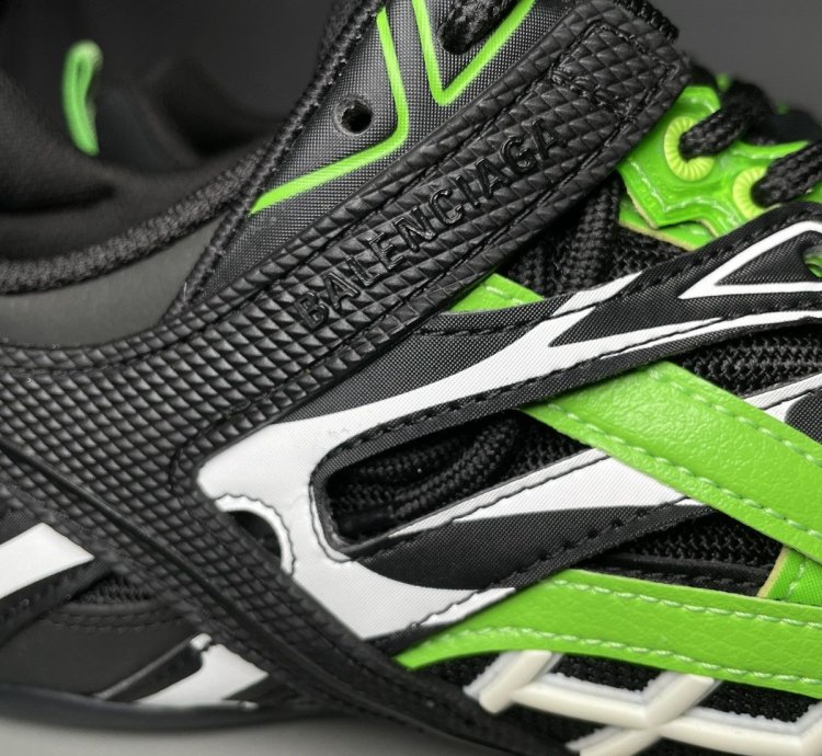 Balenciaga Drive Sneakers