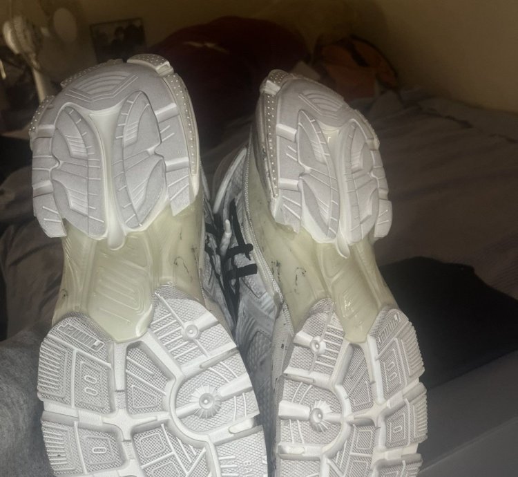 Balenciaga Graffiti Runner