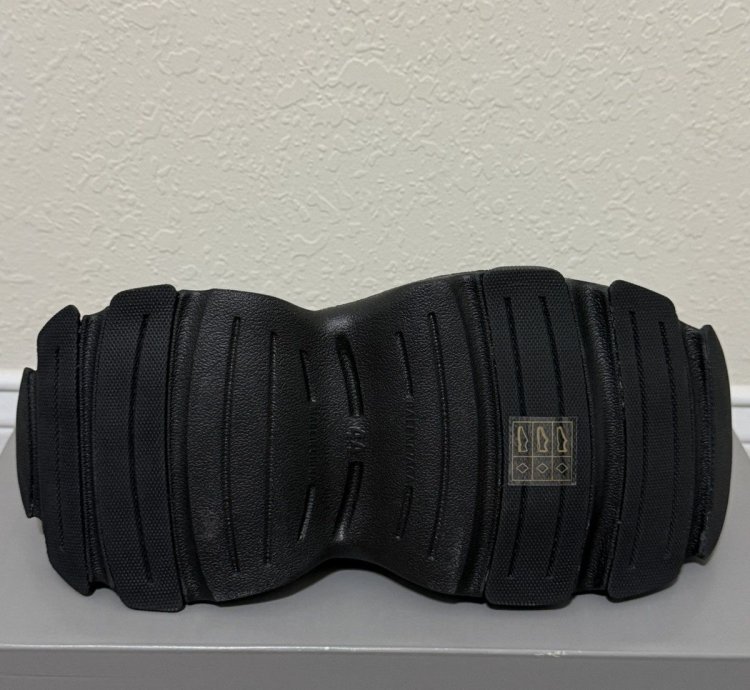 Balenciaga HD Sneaker Black