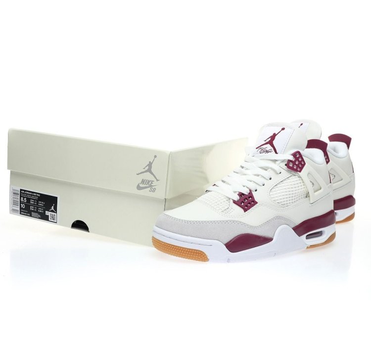 Nike SB x Air Jordan 4 " Varsity Red " DR5415-106
