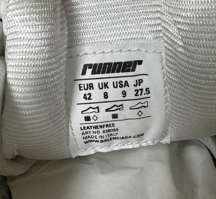 Balenciaga Low Top Runners White