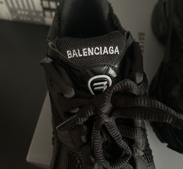 Balenciaga mat black runner