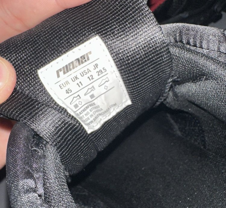 Balenciaga Men RUNNER GRAFFITI SNEAKER IN BLACK