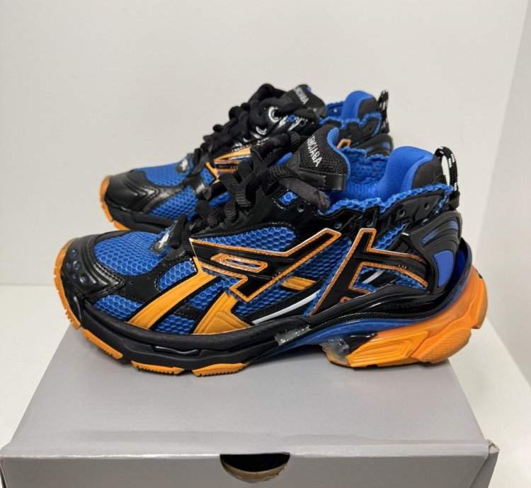 Balenciaga Men Runner Sneaker Orange Blue Sz 8 US