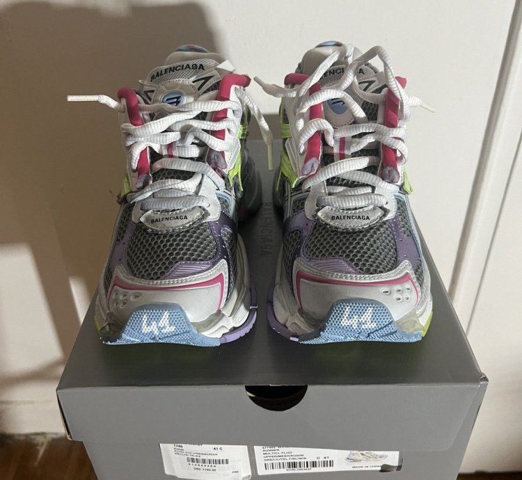 Balenciaga Multicolor Runner Sneaker