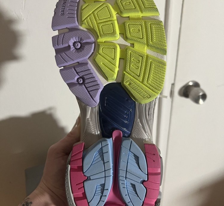 Balenciaga Multicolor Runner Sneaker