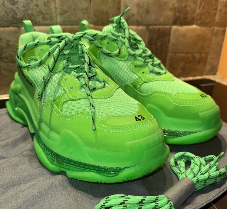 Balenciaga Neon Green LIMITED Triple