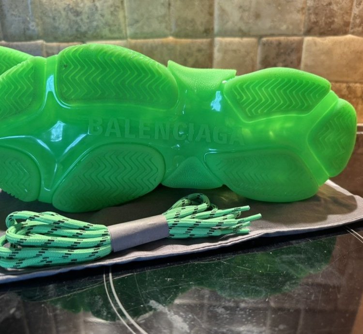 Balenciaga Neon Green LIMITED Triple