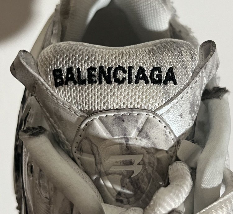 Balenciaga Off-White Runner Graffiti Sneaker