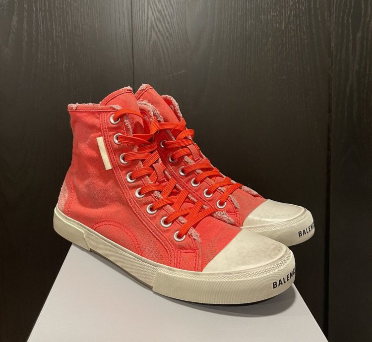 Balenciaga Pairs Sneakers