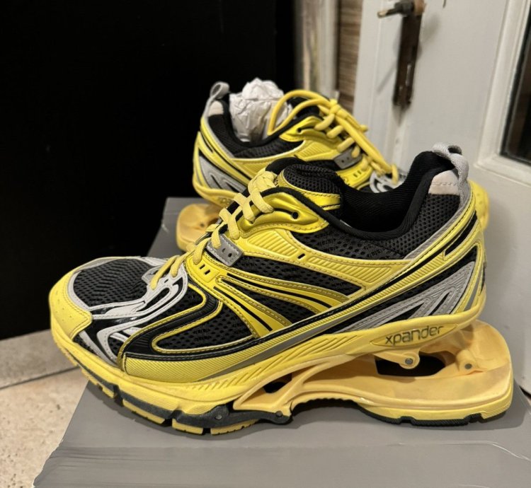 Balenciaga Pander 40