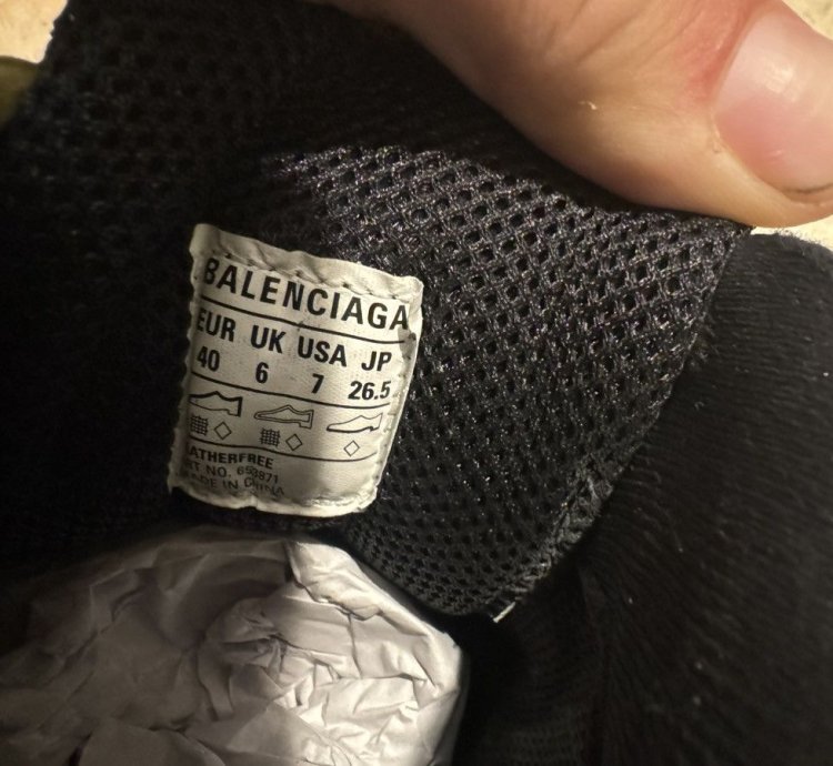 Balenciaga Pander 40