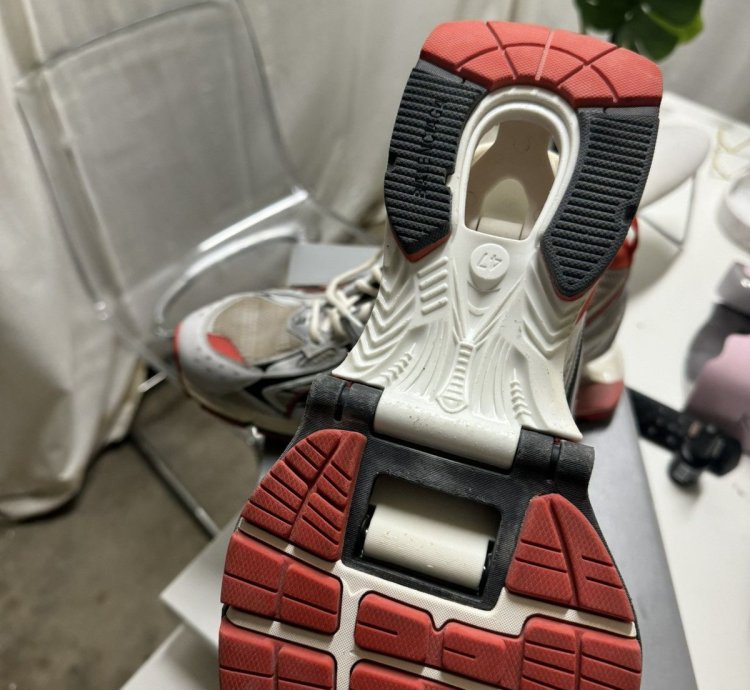 Balenciaga Pander 47