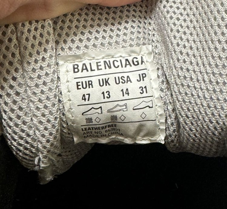 Balenciaga Pander 47
