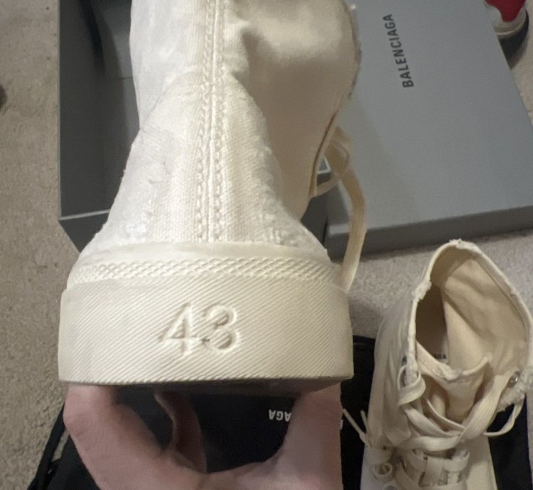 Balenciaga Paris high top shoe