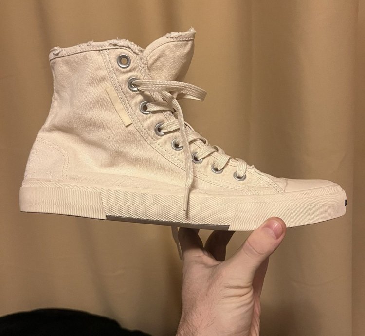 Balenciaga Paris high top shoe