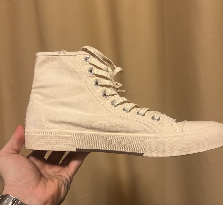 Balenciaga Paris high top shoe
