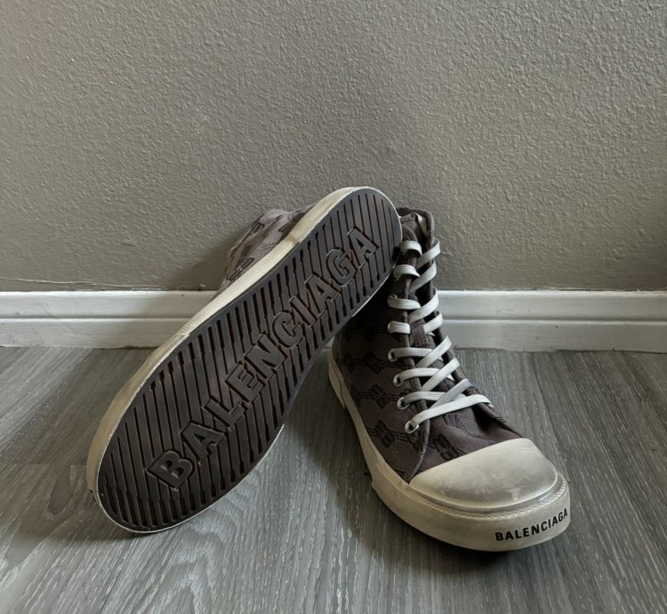 Balenciaga Paris high top sneakers
