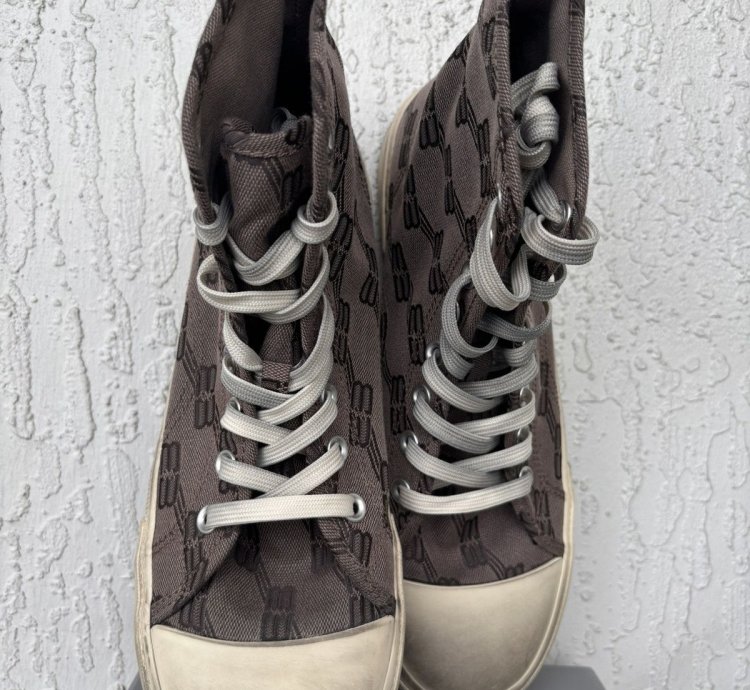 Balenciaga Paris Sneakers