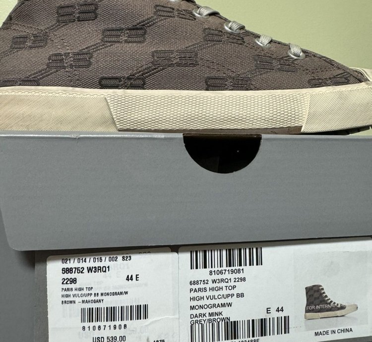 Balenciaga Paris Sneakers monogram