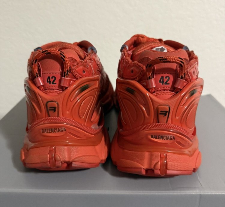 Balenciaga Red Runner Sneaker (42)