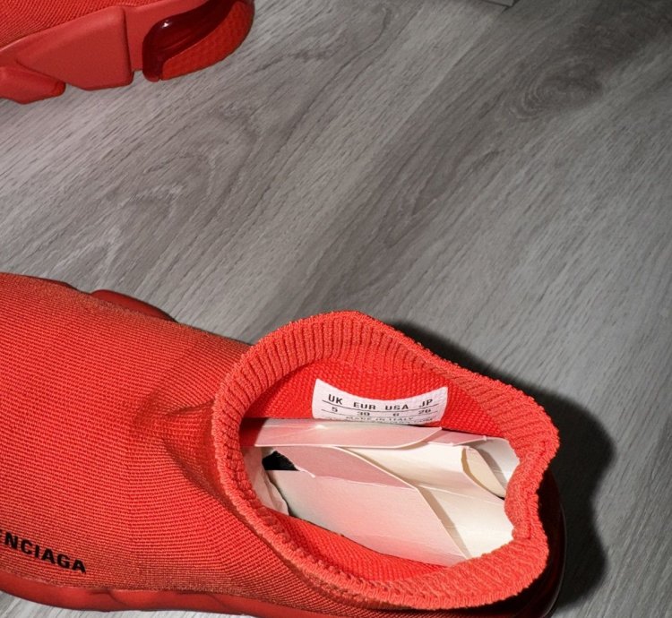 Balenciaga Red Speed Trainer Clear Sole