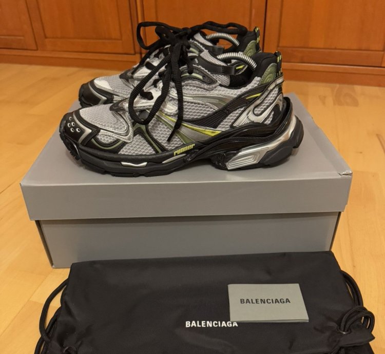 Balenciaga Runner Black Grey Neon