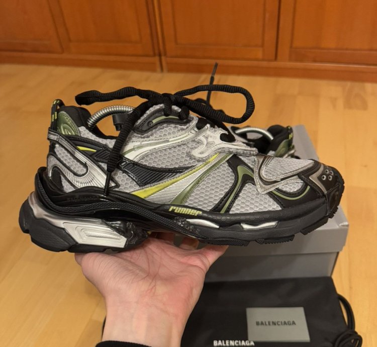 Balenciaga Runner Black Grey Neon