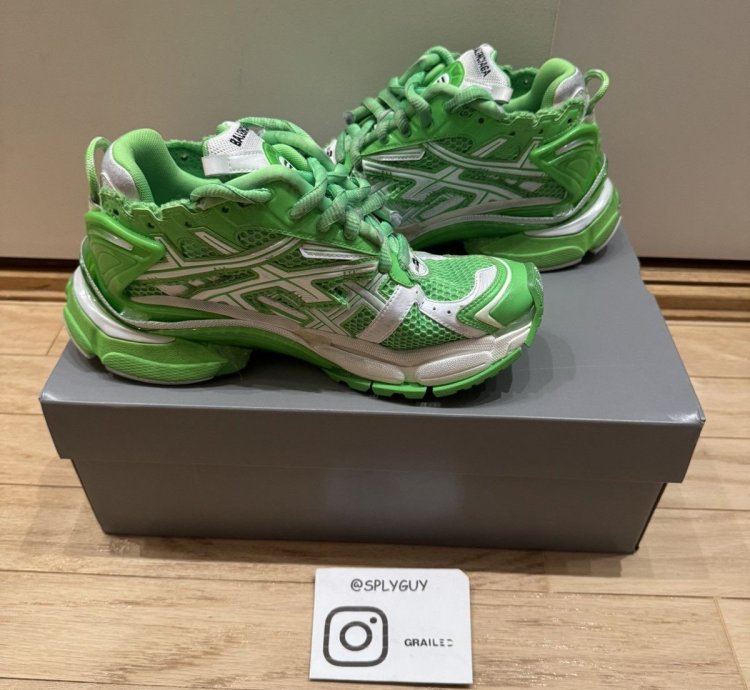 Balenciaga Runner Fluo Green sz 40