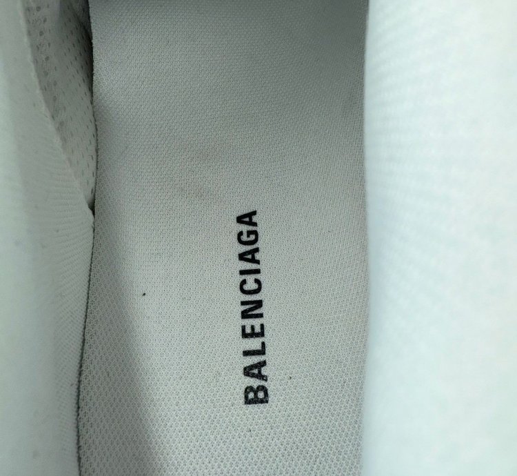 Balenciaga Runner High Top Sneaker White (42)