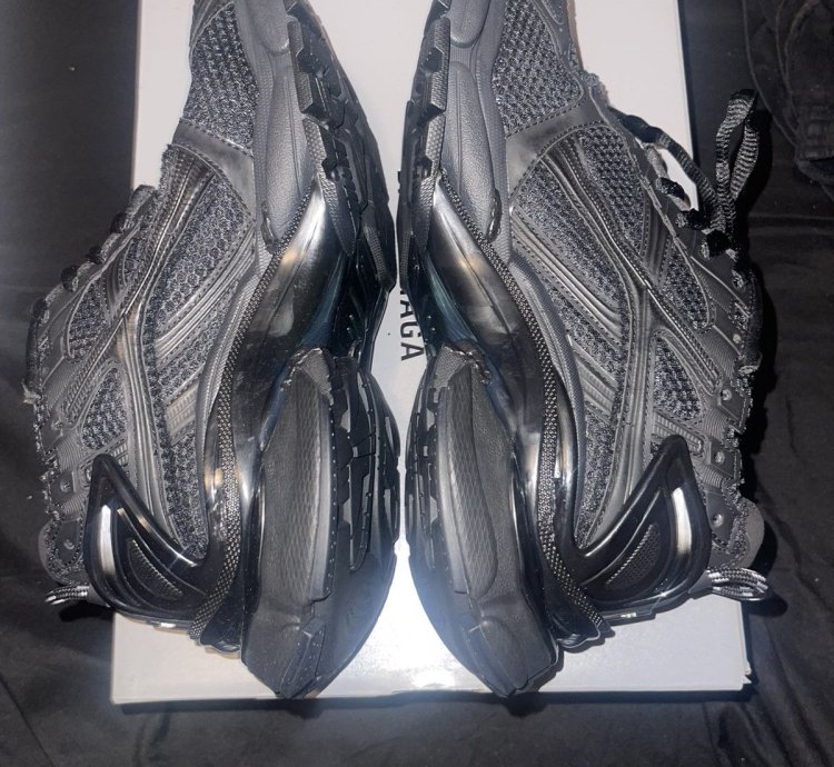 Balenciaga Runner Matte Black