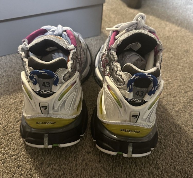 Balenciaga Runner Multi-Color