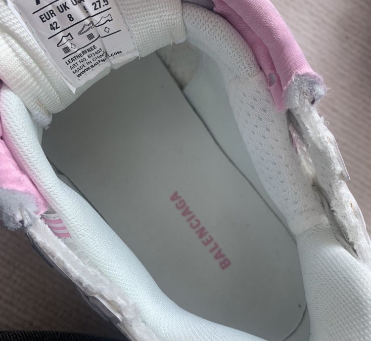Balenciaga Runner Pink