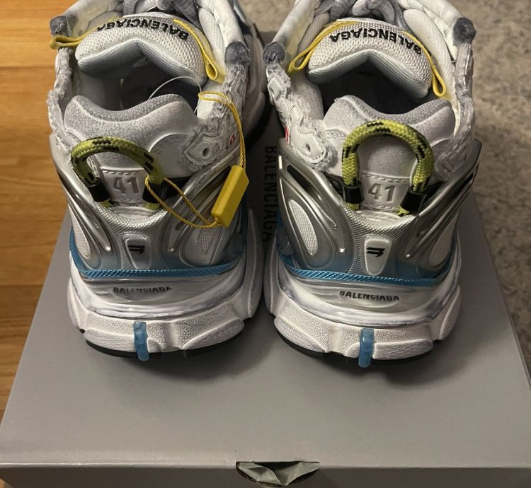 Balenciaga Runner Sneaker